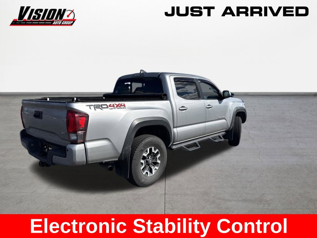 Used 2019 Toyota Tacoma TRD Off-Road w/ Technology Package AWD/4WD image 5