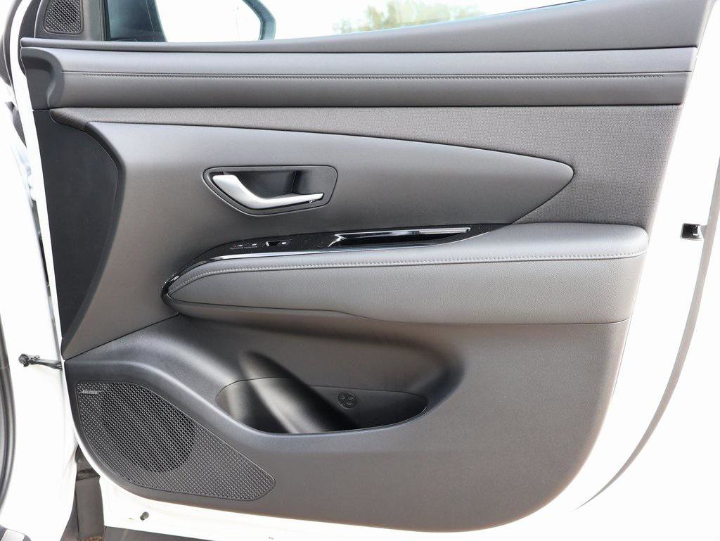 New 2026 Hyundai Tucson Limited image 9