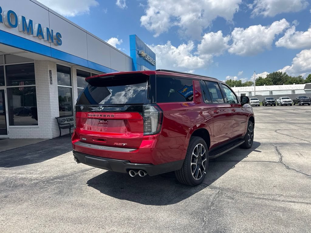 New 2026 Chevrolet Suburban RST w/ RST Capability Package AWD/4WD image 4
