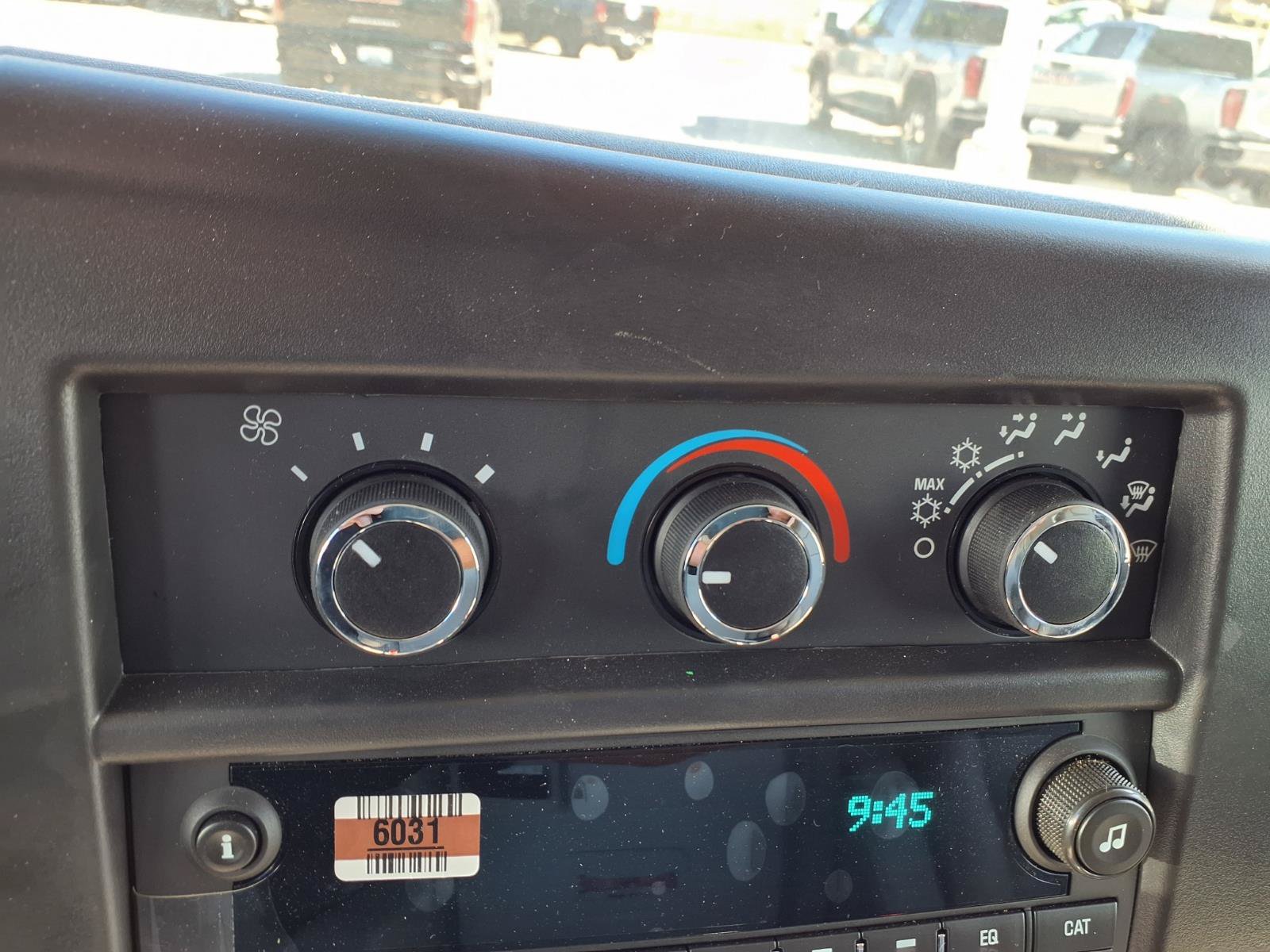 New 2026 GMC Savana 3500 w/ Power Convenience Package RWD image 11