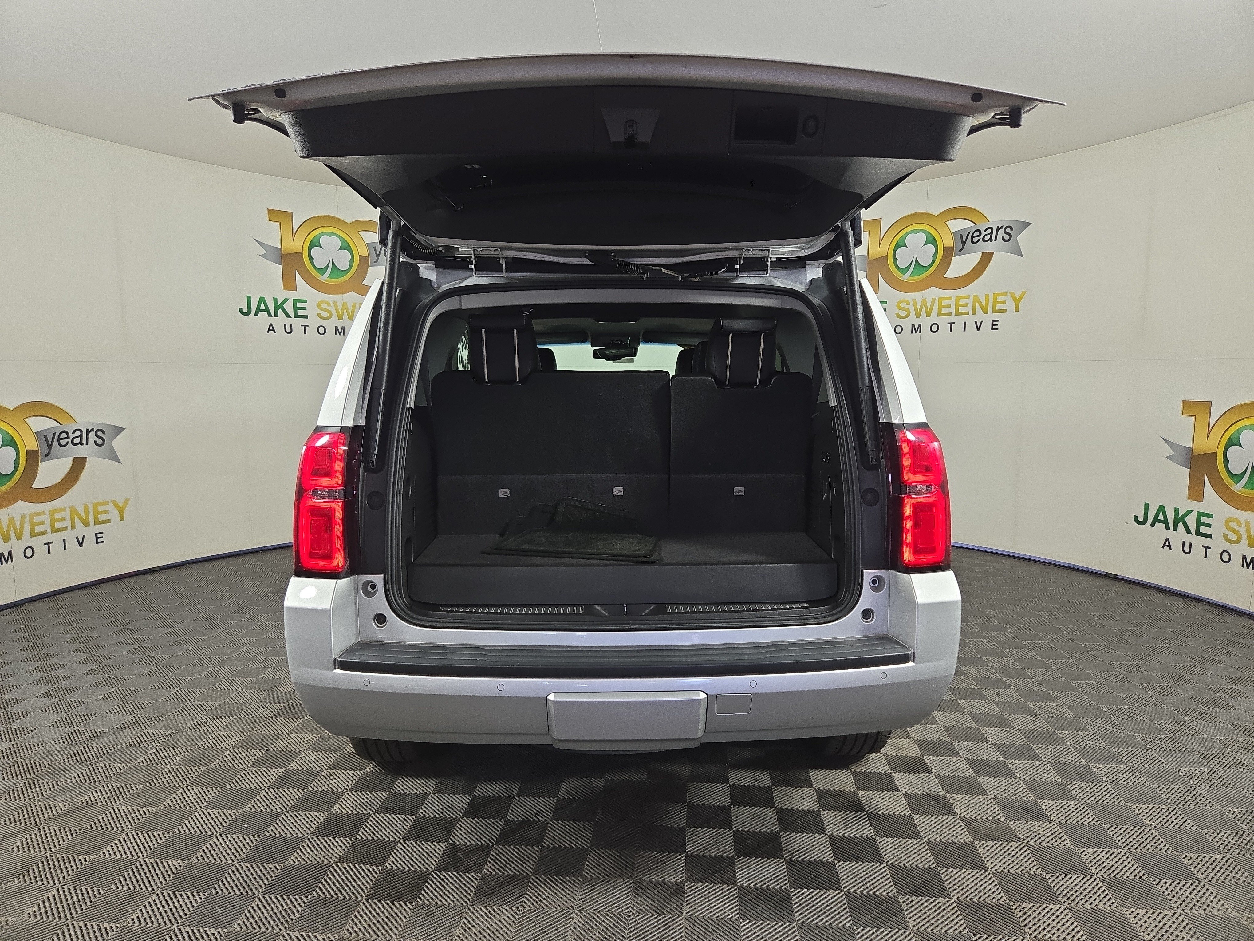 Certified 2016 Chevrolet Tahoe LT w/ Luxury Package AWD/4WD image 36