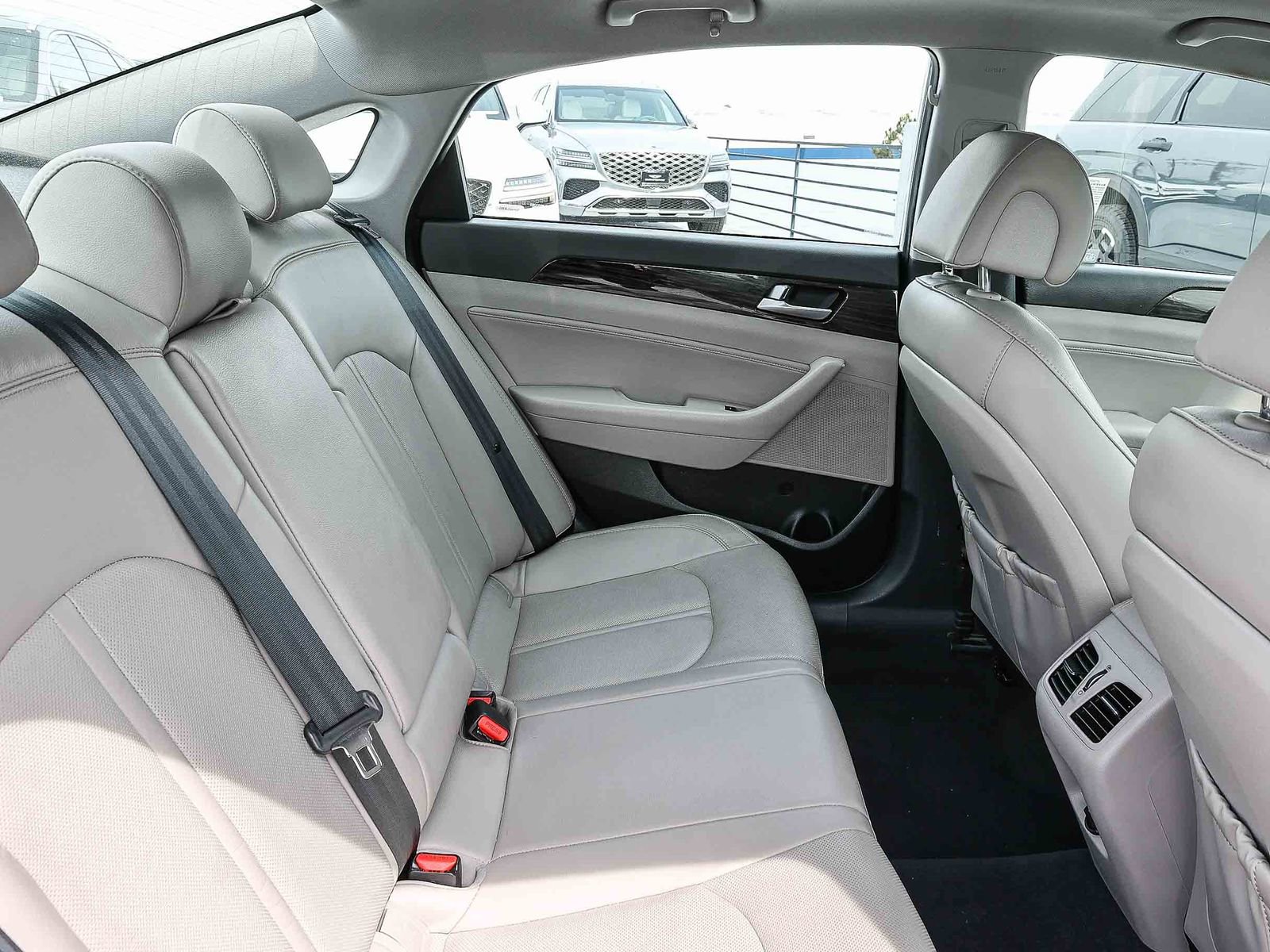 Used 2017 Hyundai Sonata Limited image 20