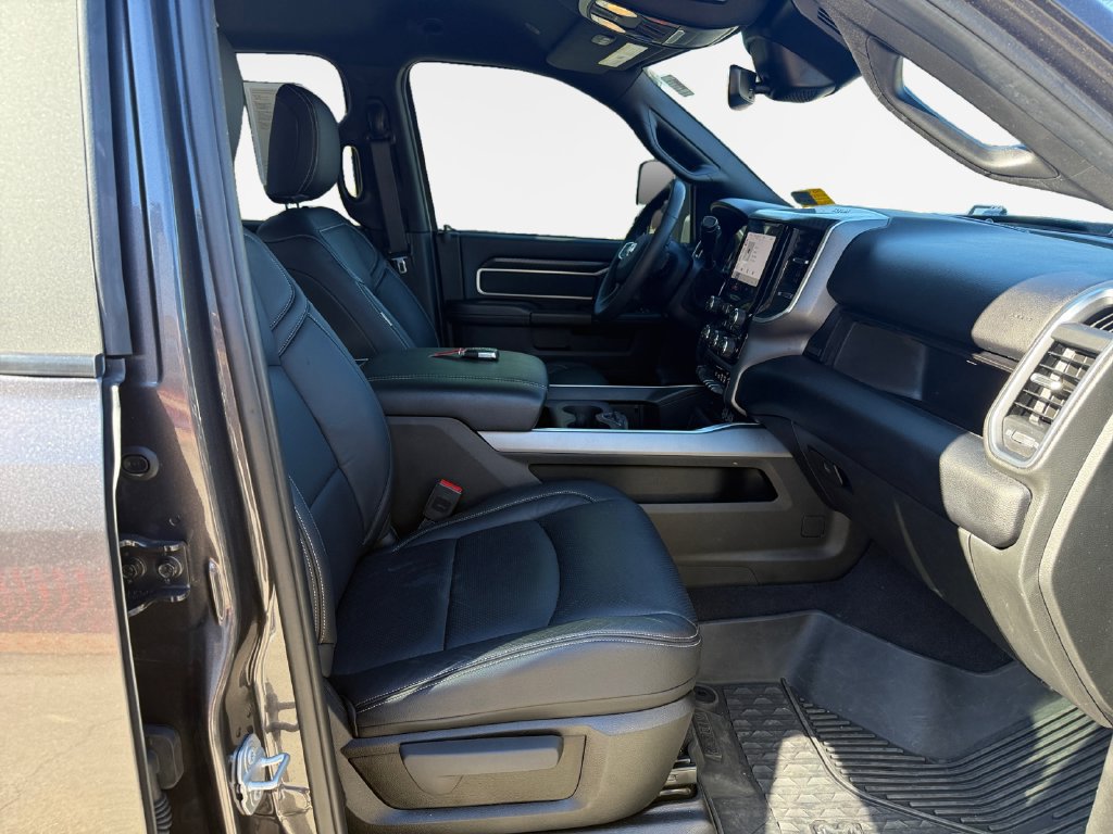 Used 2025 RAM 2500 Big Horn w/ Safety Group AWD/4WD image 25