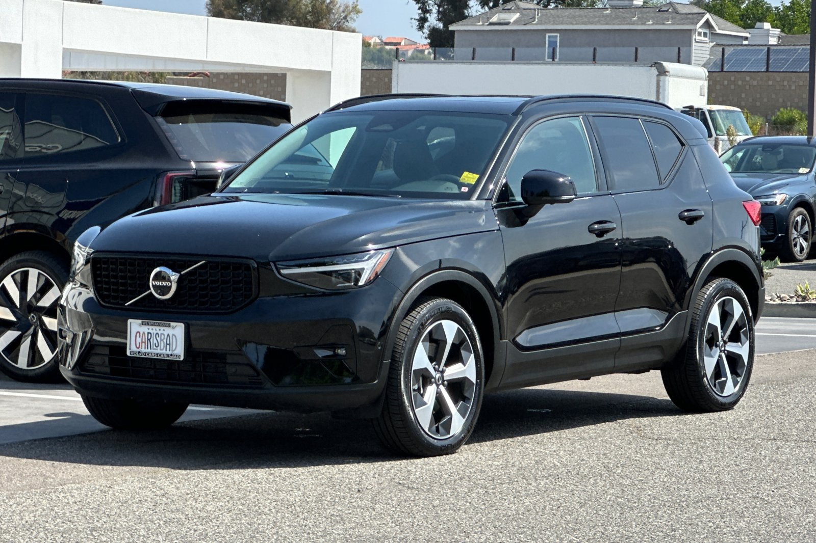 Certified 2026 Volvo XC40 B5 Plus AWD/4WD image 8