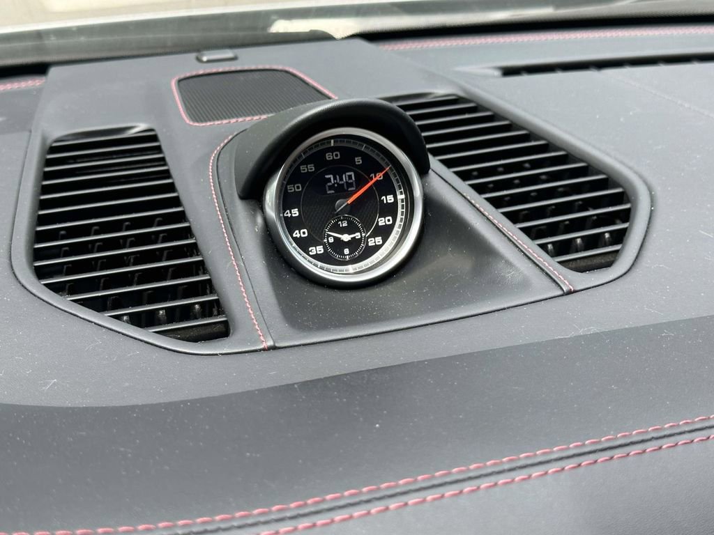 Certified 2018 Porsche 911 AWD/4WD image 21
