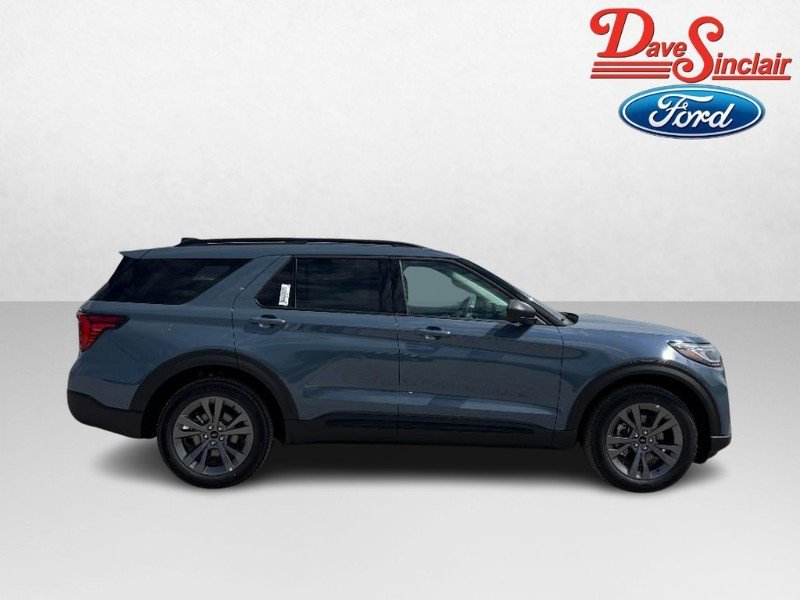 New 2026 Ford Explorer Active AWD/4WD image 5
