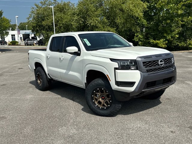 New 2026 Nissan Frontier SV w/ Tow Package AWD/4WD image 2