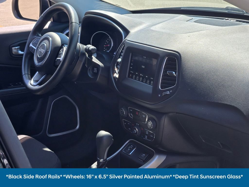 Used 2019 Jeep Compass Sport w/ Tech Group FWD image 14