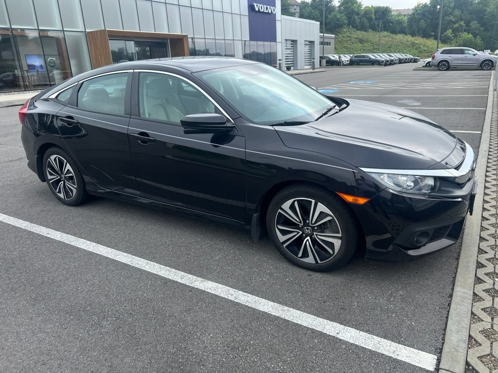 Used 2017 Honda Civic EX-L image 6