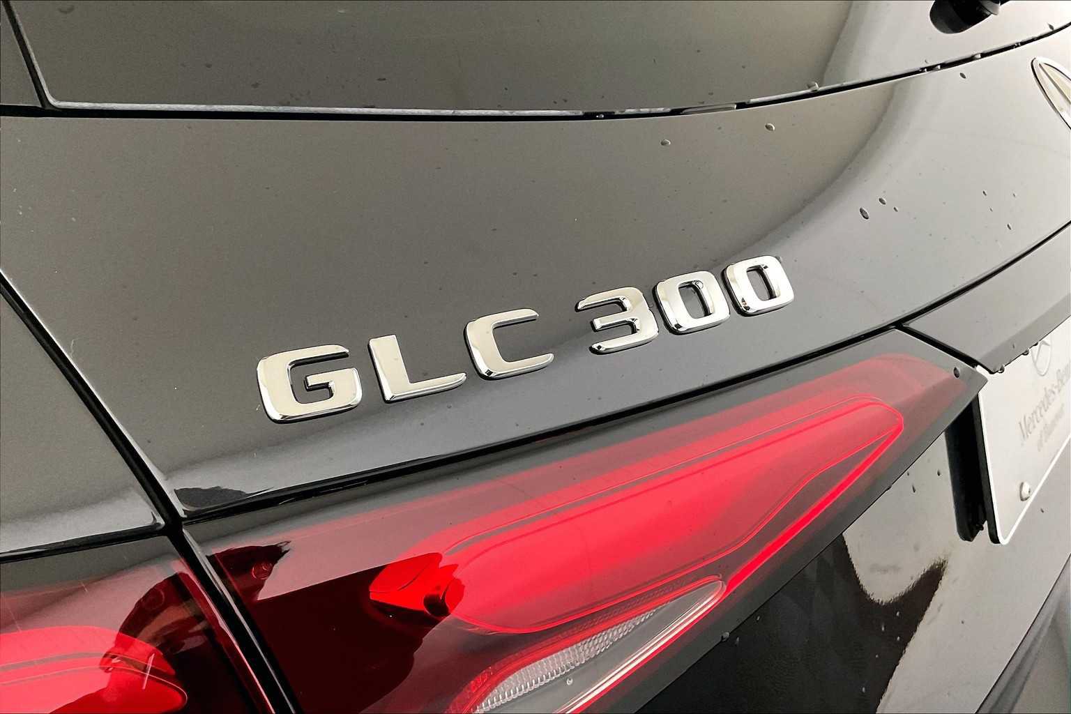 New 2025 Mercedes-Benz GLC 300 4MATIC image 7