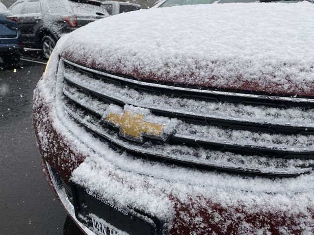 Used 2017 Chevrolet Traverse LT image 38