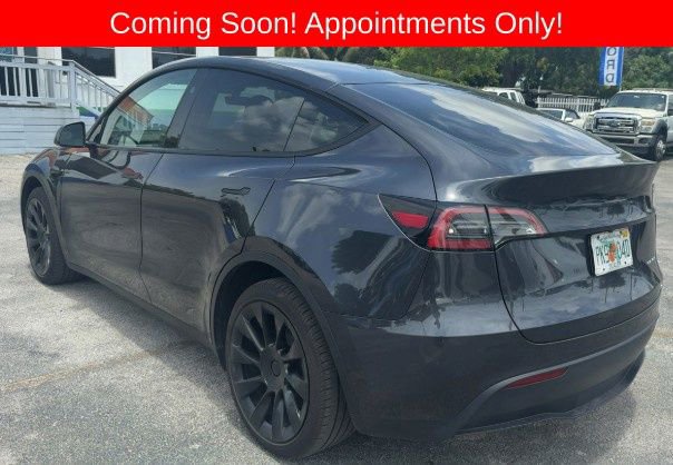 Used 2025 Tesla Model Y Long Range AWD/4WD image 2