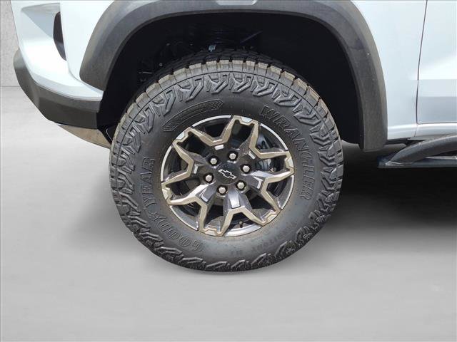New 2026 Chevrolet Colorado ZR2 AWD/4WD image 10