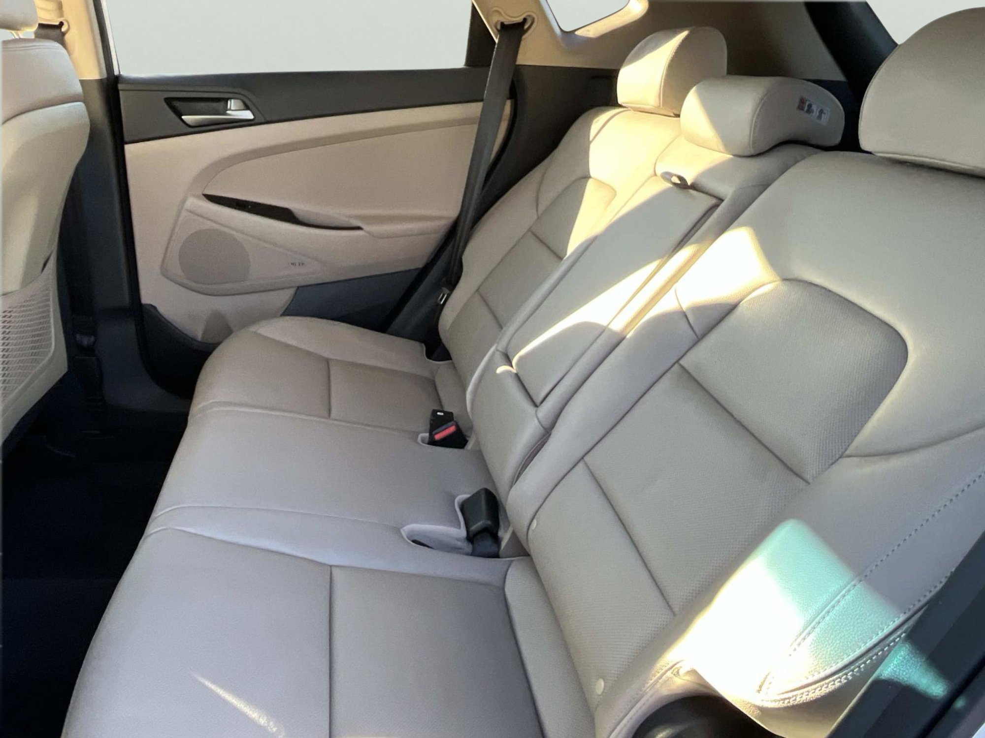 Used 2018 Hyundai Tucson SEL Plus image 19