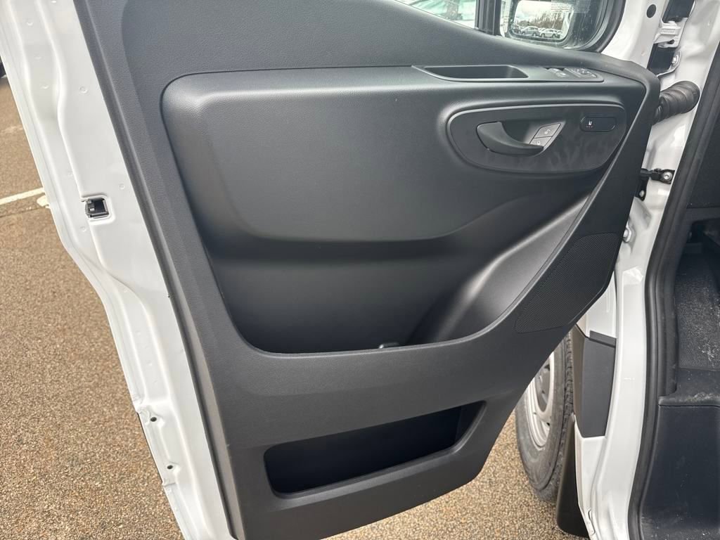 New 2025 Mercedes-Benz Sprinter 2500 image 10