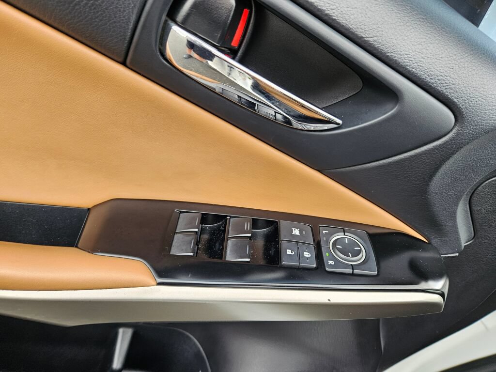 Used 2014 Lexus IS 250 RWD image 17