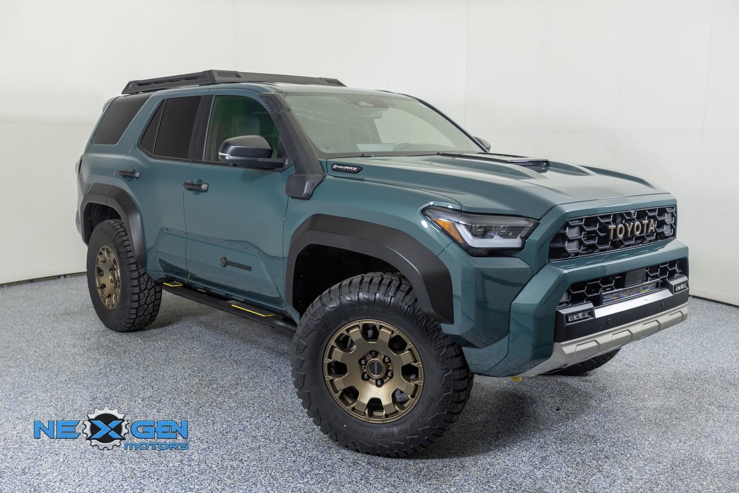 Used 2025 Toyota 4Runner Trailhunter image 1