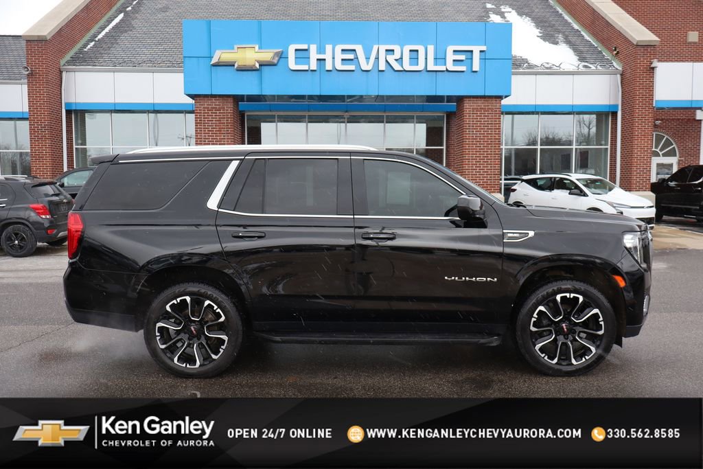 Used 2022 GMC Yukon SLE w/ Gmc Pro Safety Plus Package image 1