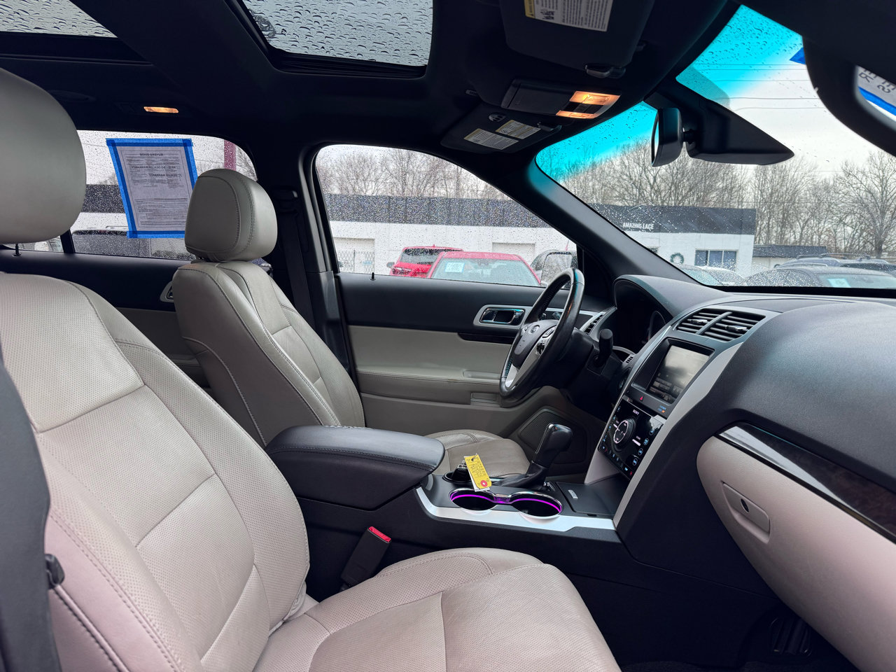 Used 2015 Ford Explorer Limited w/ Equipment Group 302A image 12