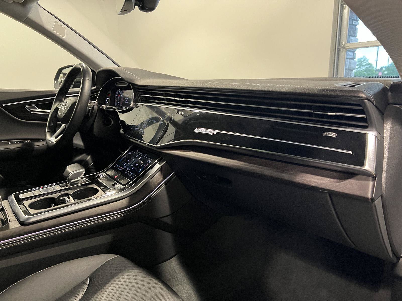 Used 2023 Audi Q8 Premium Plus w/ Premium Plus Package AWD/4WD image 44