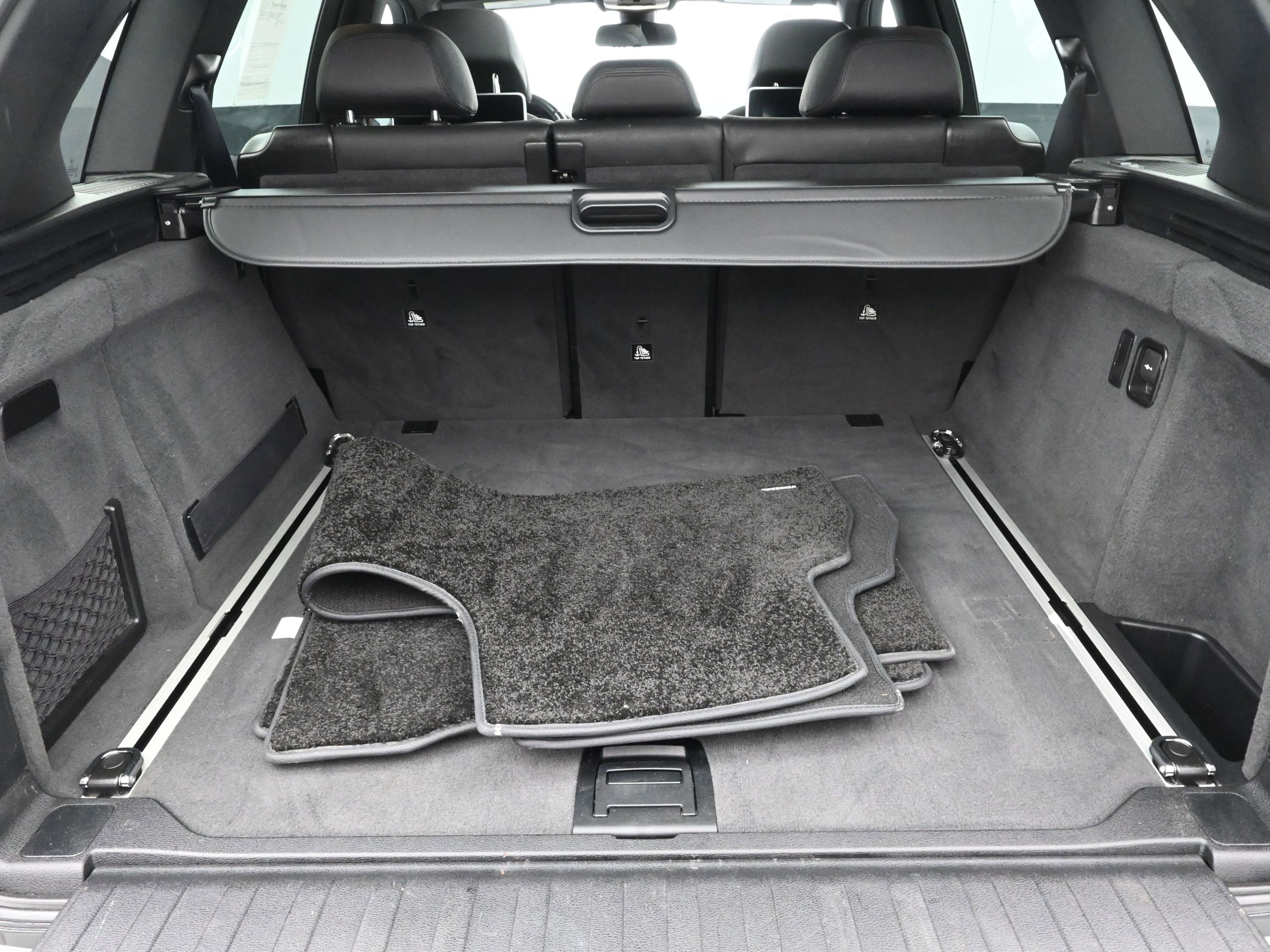 Used 2017 BMW X5 xDrive50i image 23