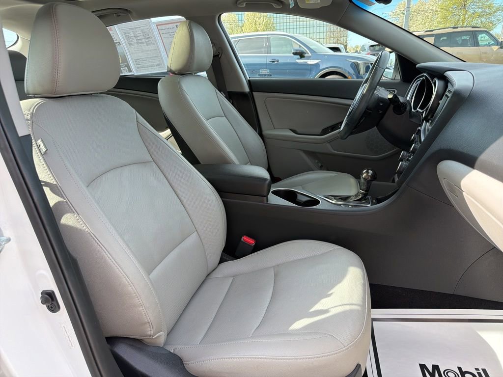 Used 2015 Kia Optima EX w/ EX Premium Package FWD image 11