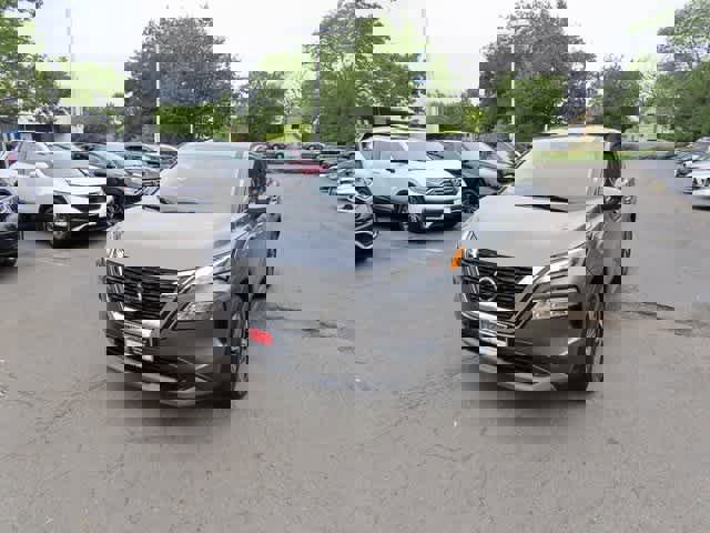 Used 2021 Nissan Rogue SV