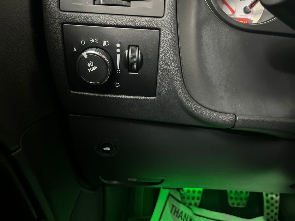 Used 2013 Dodge Challenger R/T Plus image 52