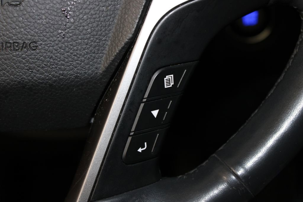 Used 2017 Hyundai Santa Fe Limited image 13