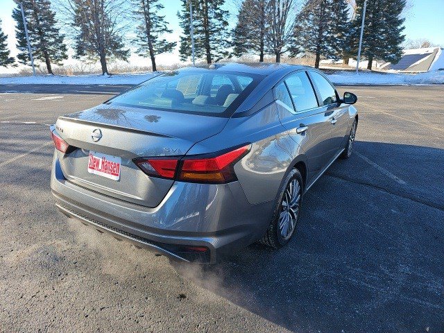 Used 2023 Nissan Altima 2.5 SV image 6