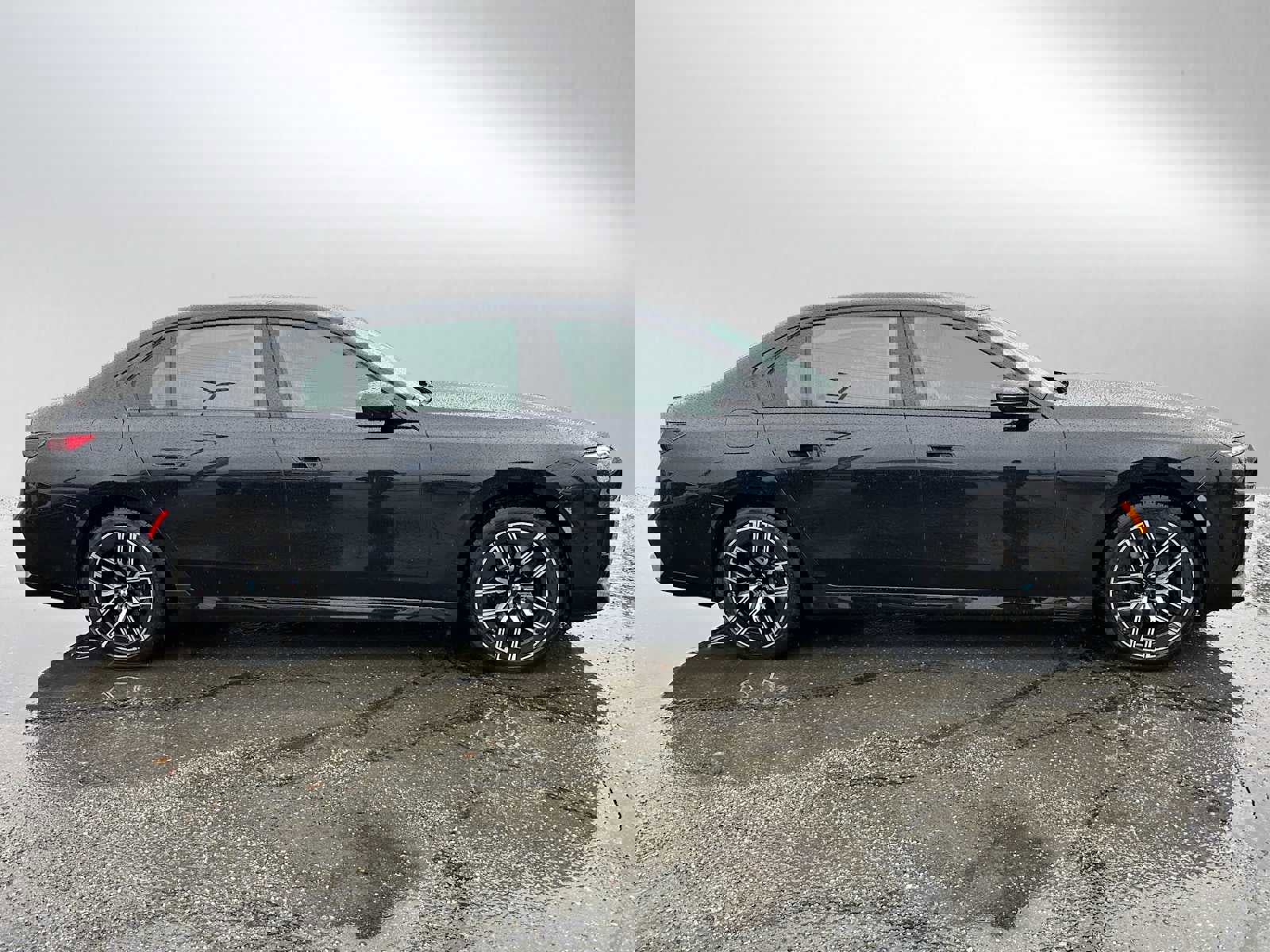 Used 2023 BMW 760i xDrive image 8