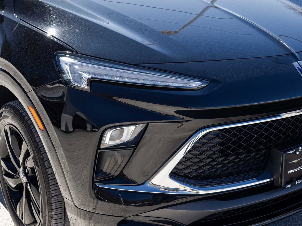 Used 2024 Buick Encore GX Sport Touring image 35