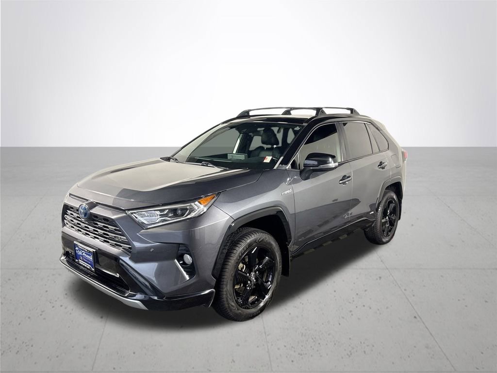 Used 2021 Toyota RAV4 XSE image 2