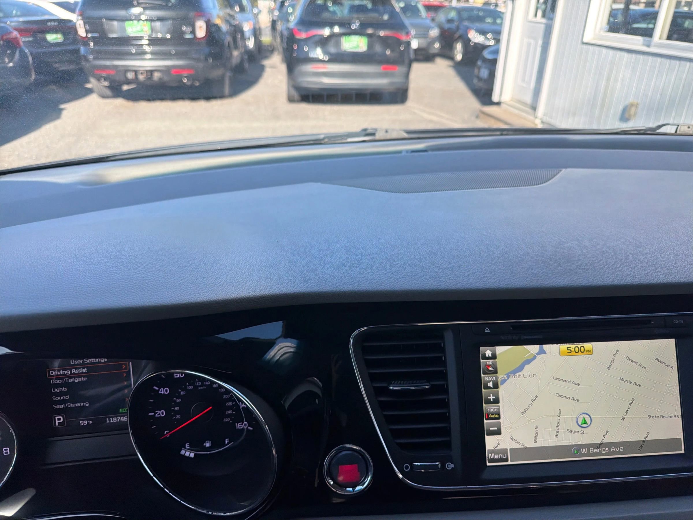 Used 2016 Kia Sedona SX Limited FWD image 22
