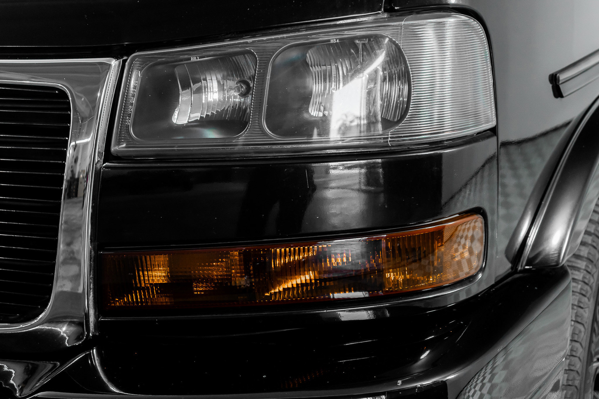 Used 2023 GMC Savana 2500 Conversion Van image 25