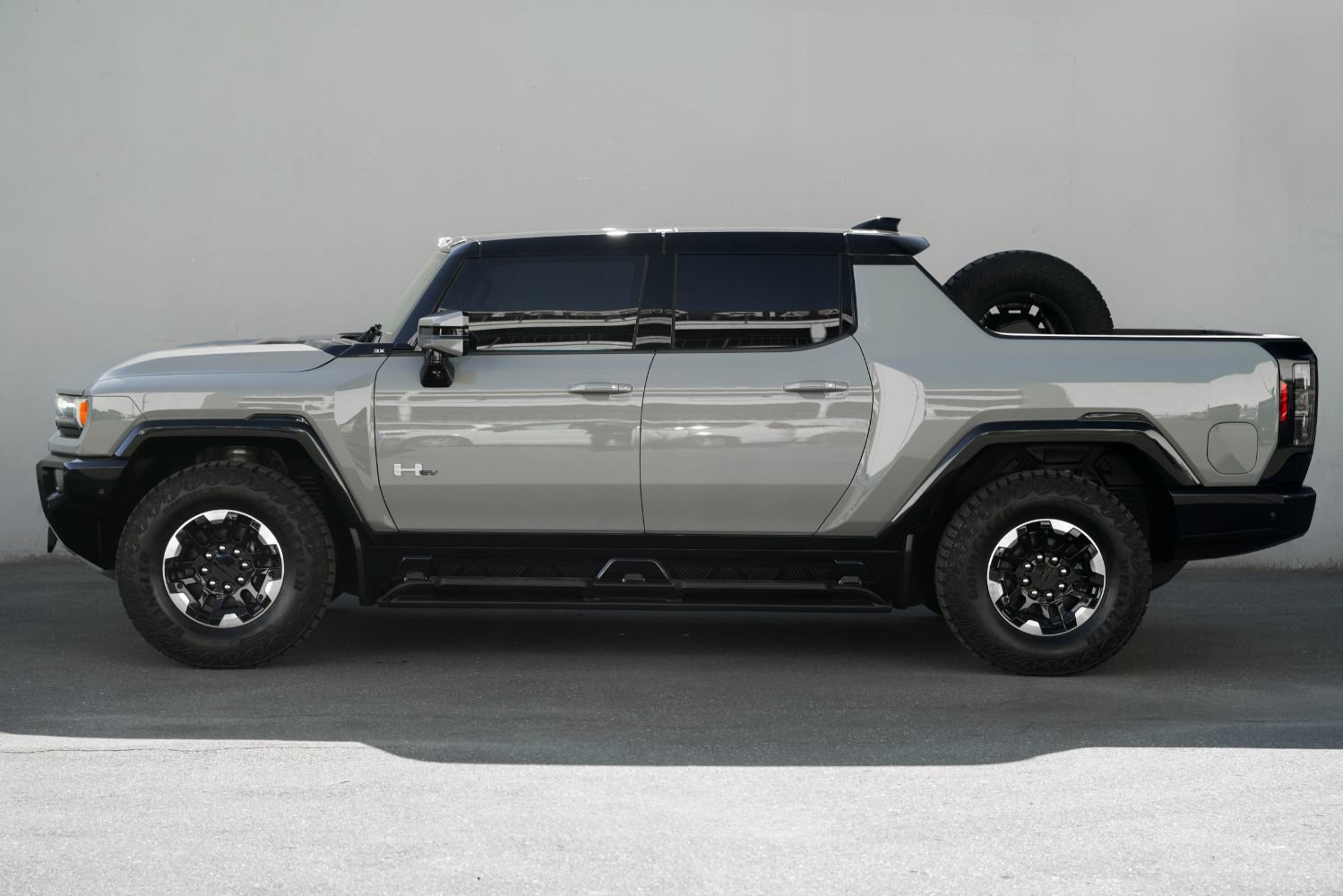 Used 2024 GMC Hummer EV 3X w/ Extreme Off-Road Package image 5
