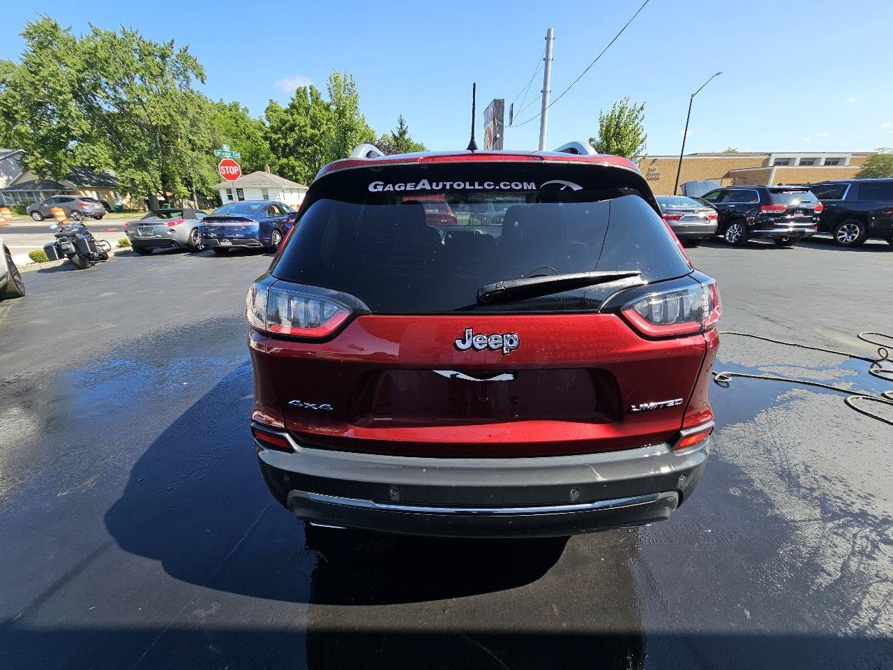 Used 2019 Jeep Cherokee Limited w/ Luxury Group AWD/4WD image 9