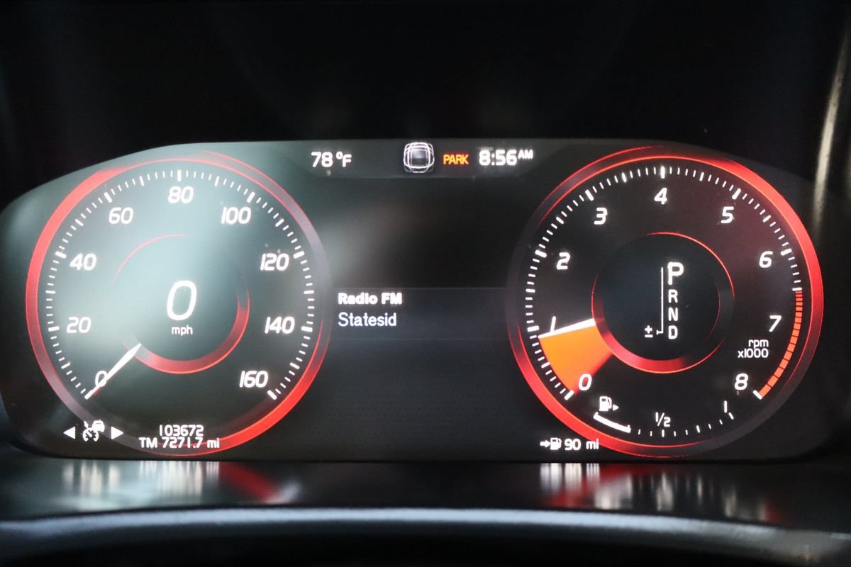 Used 2020 Volvo XC90 T5 Momentum AWD/4WD image 36