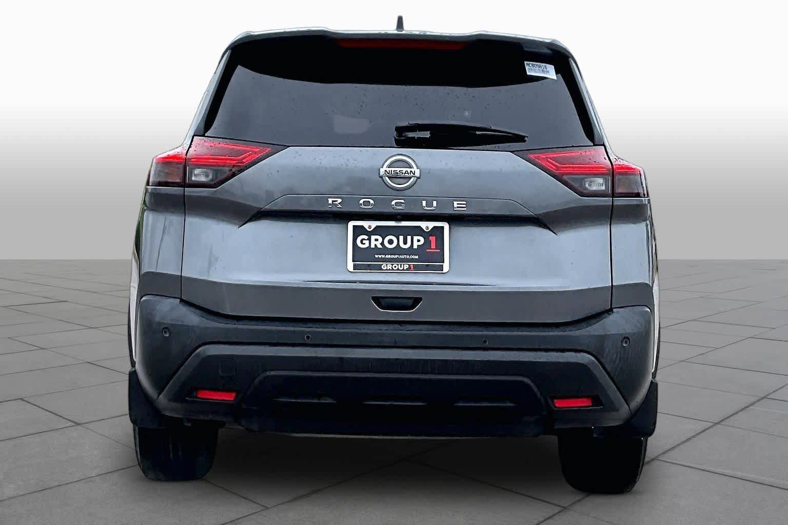 Used 2021 Nissan Rogue S FWD image 5