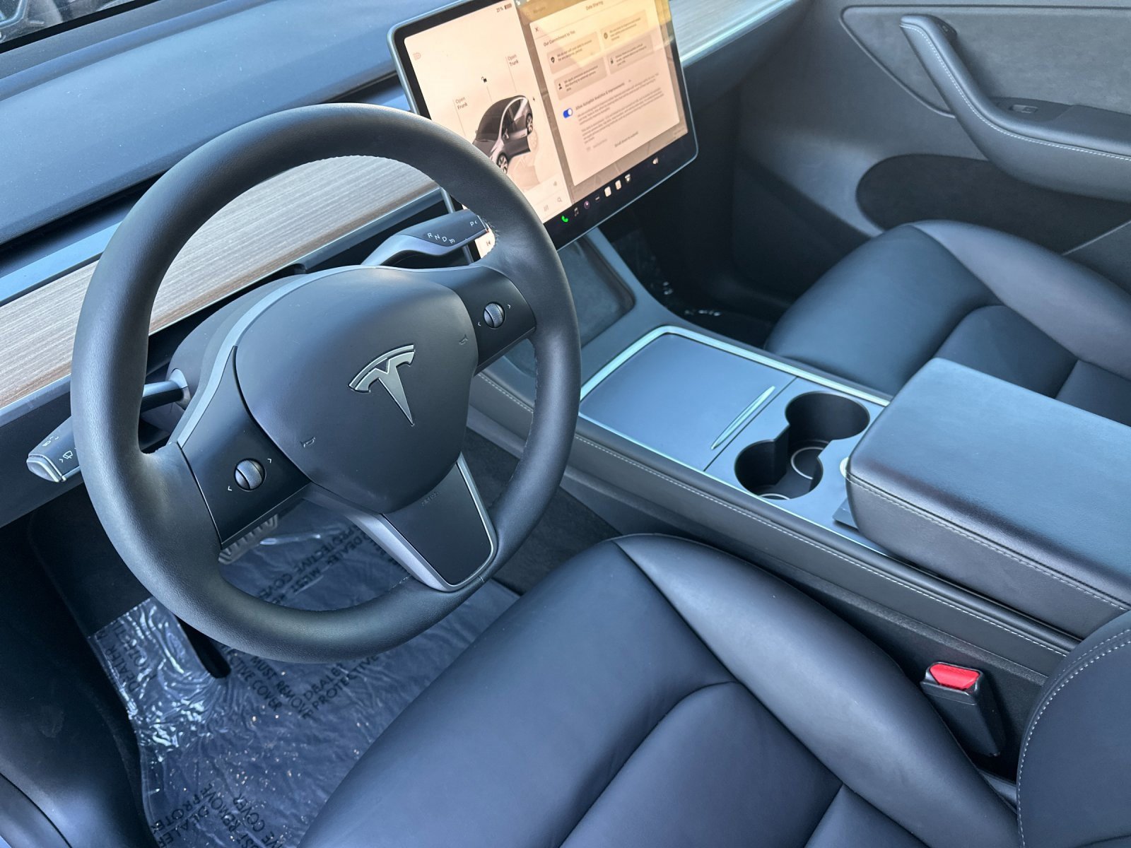 Used 2023 Tesla Model Y Long Range image 10