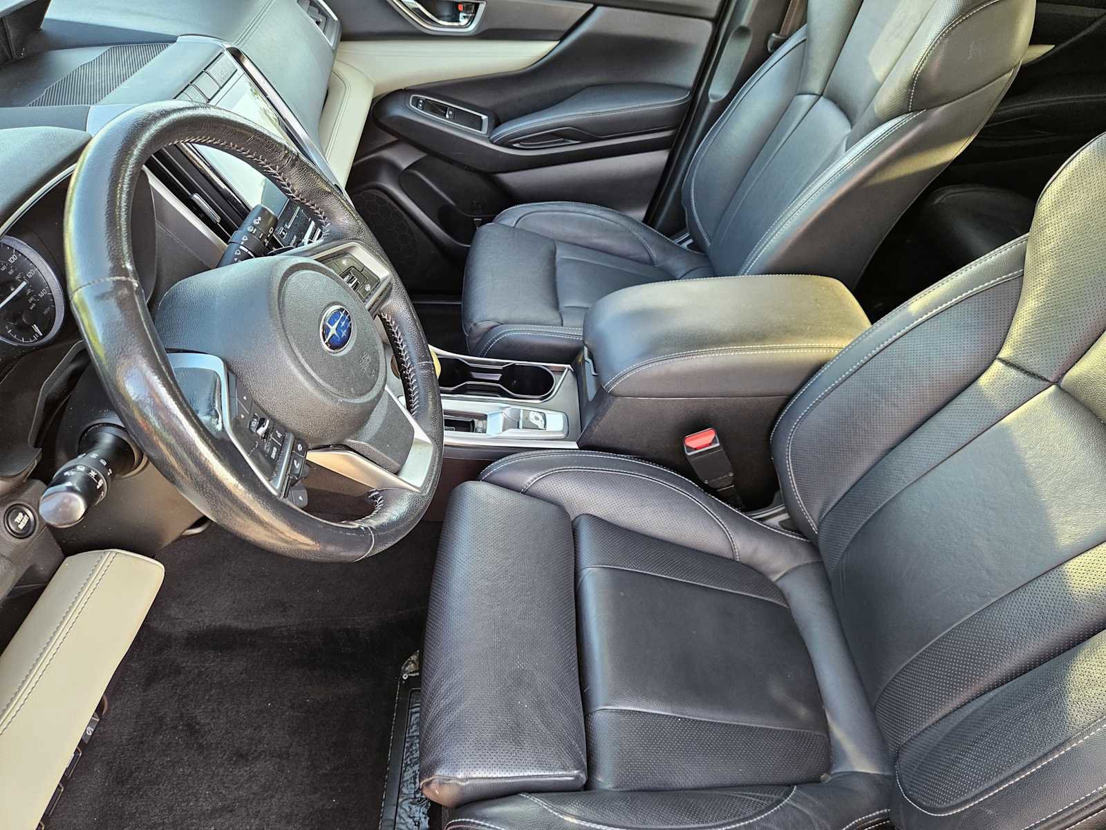 Used 2022 Subaru Ascent Limited w/ Technology Package image 12