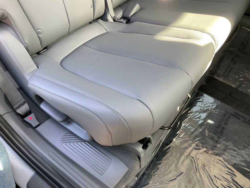 Used 2025 Hyundai Ioniq 5 SEL image 50