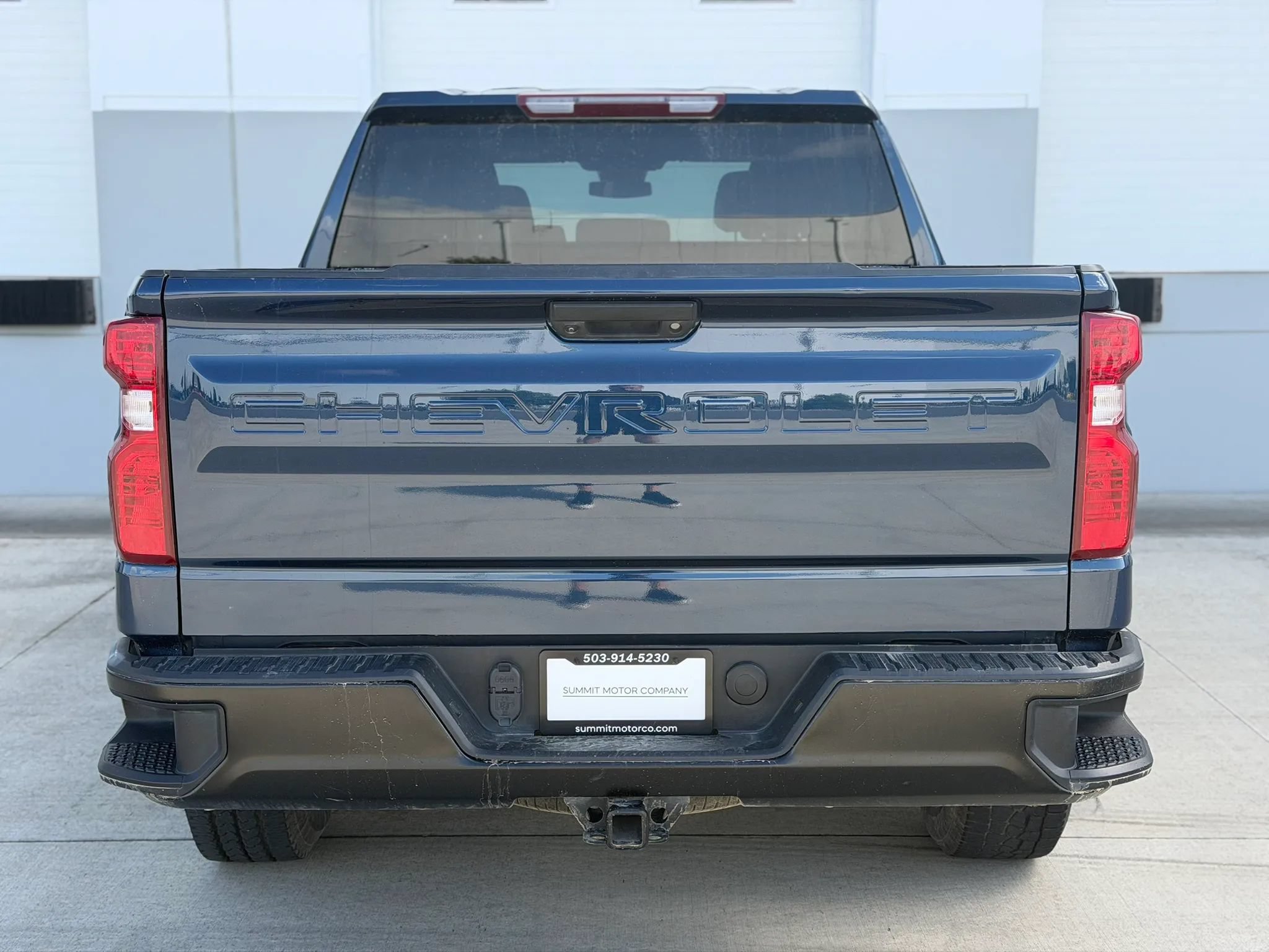 Used 2023 Chevrolet Silverado 1500 W/T w/ Trailering Package AWD/4WD image 5