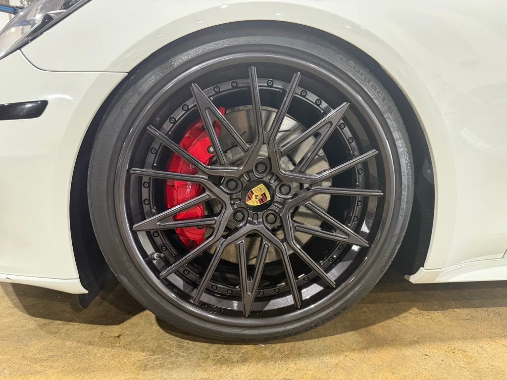 Used 2019 Porsche Panamera GTS AWD/4WD image 29