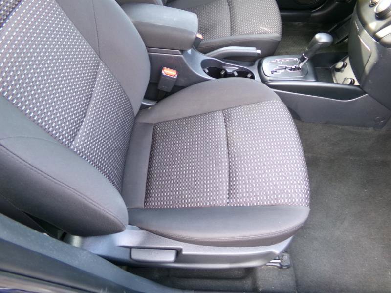 Used 2012 Hyundai Elantra GLS image 25