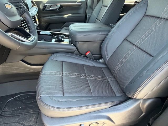 New 2026 Chevrolet Suburban High Country image 13