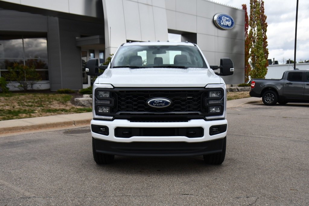 New 2026 Ford F250 4x4 Regular Cab Super Duty image 10