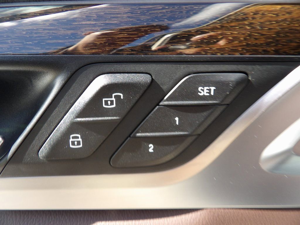 Used 2020 BMW X3 M40i w/ Executive Package image 12