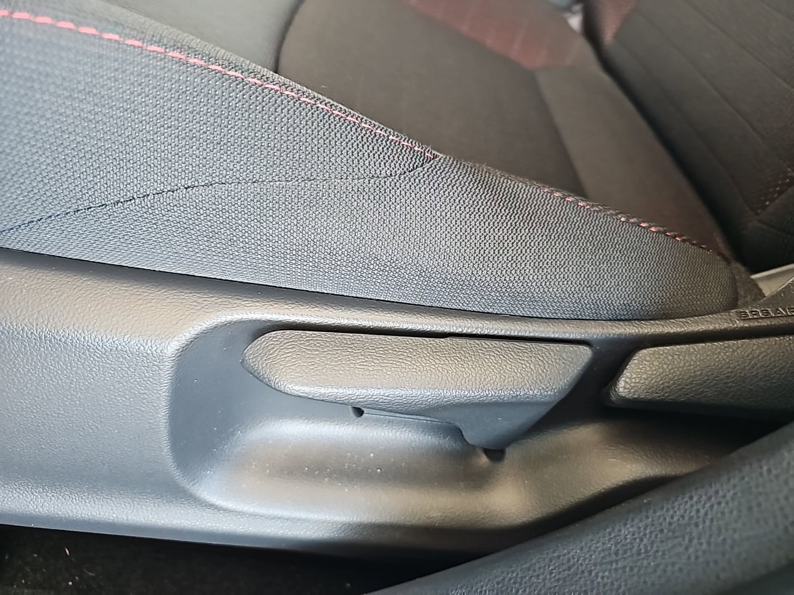 Used 2026 Toyota Corolla SE image 6