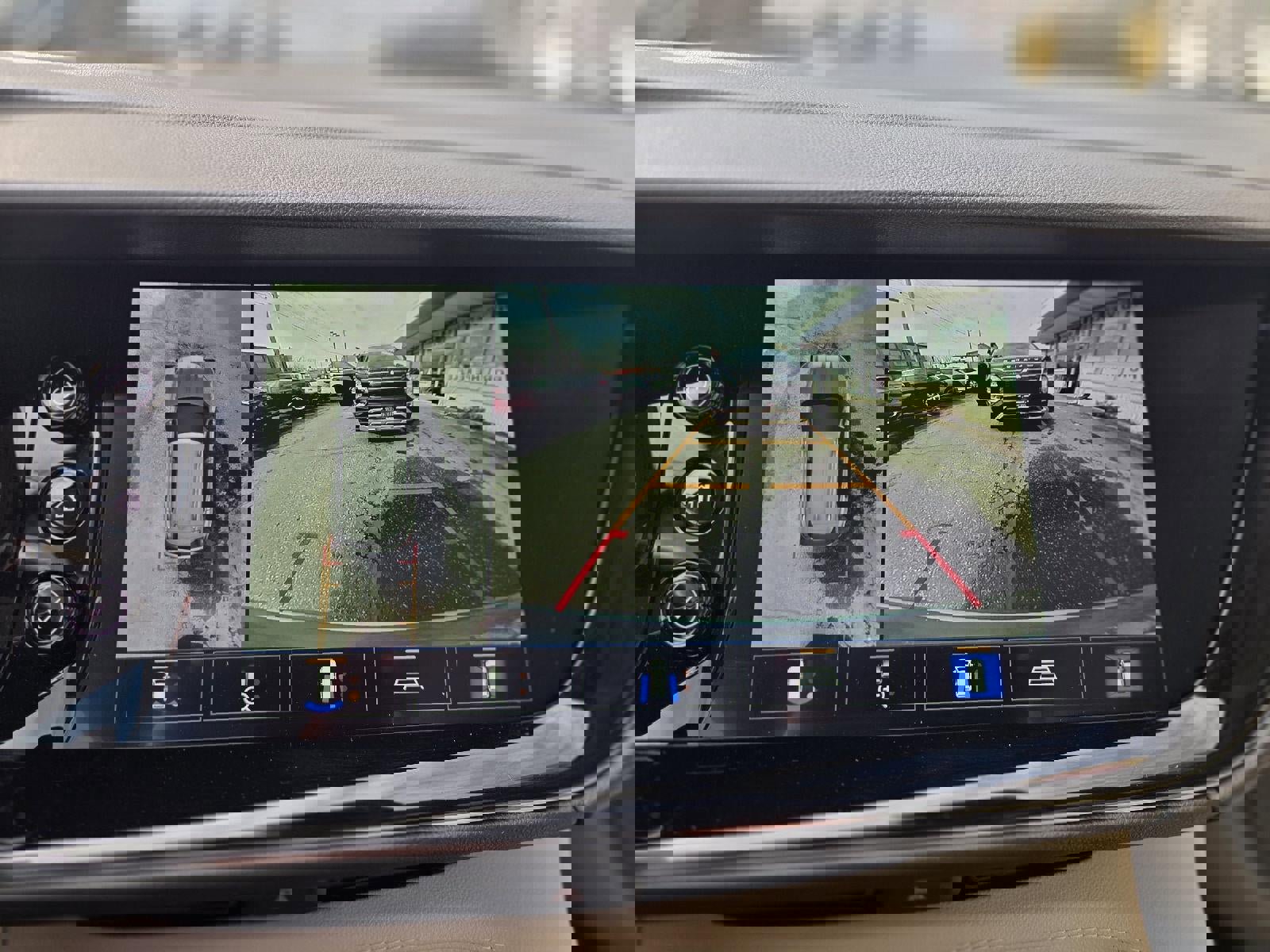 Certified 2023 Buick Envision Avenir image 48